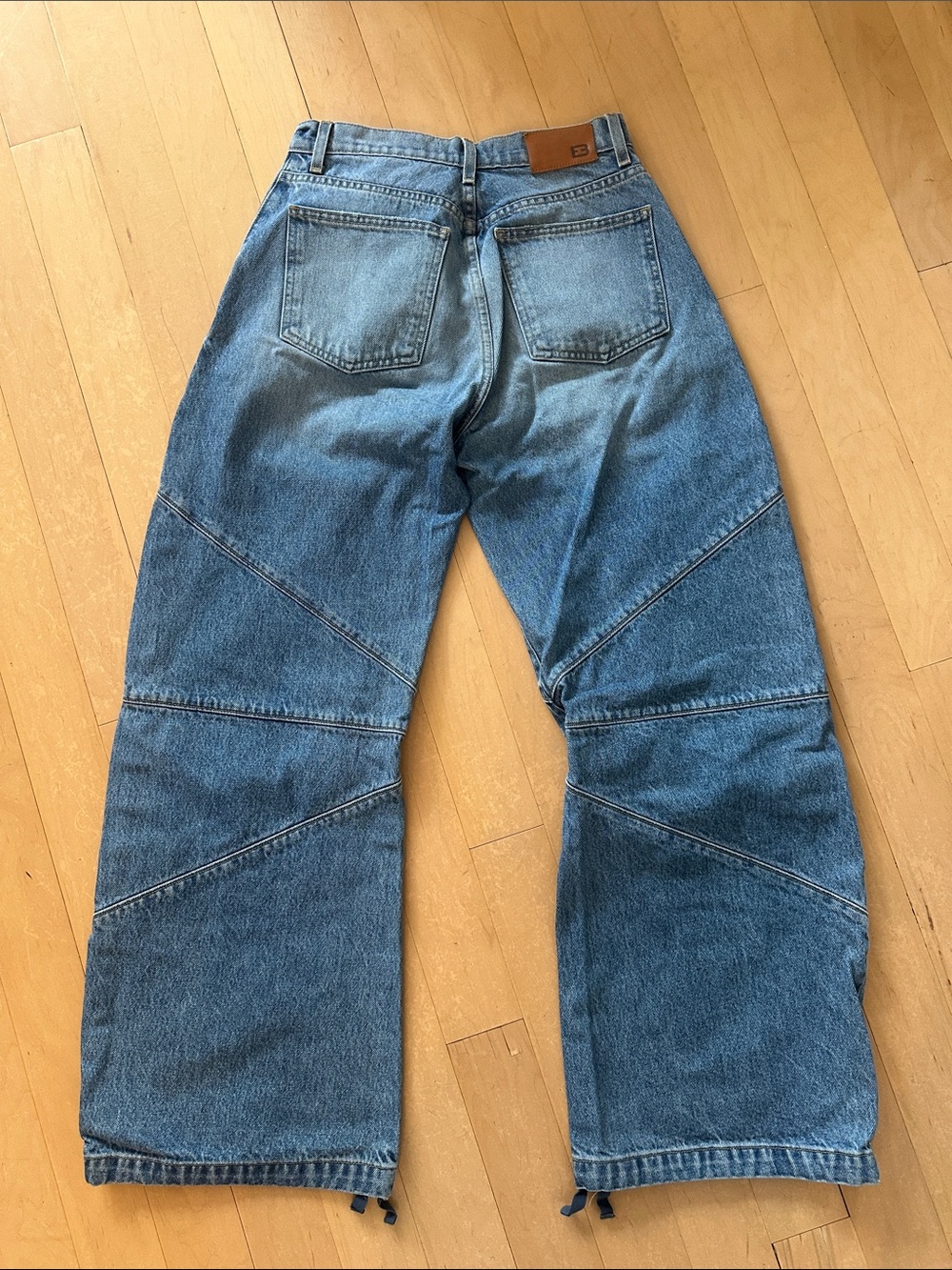 EB Denim Barrel Jeans - Picture 2 of 3